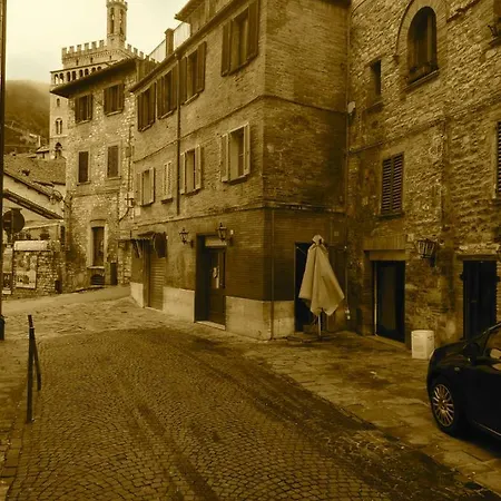 Πανσιόν In Centro 3*